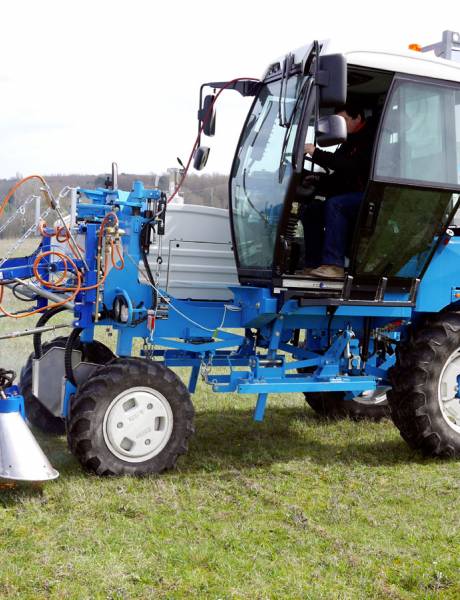  Vitiflam sur tracteur enjambeur